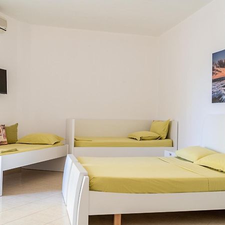 Vila Konomi Sarandë Exterior foto